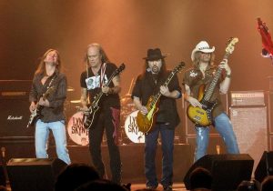 Lynyrd-Skynyrd-2010